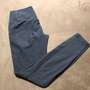 Nike dri-fit gray leggings sz Small